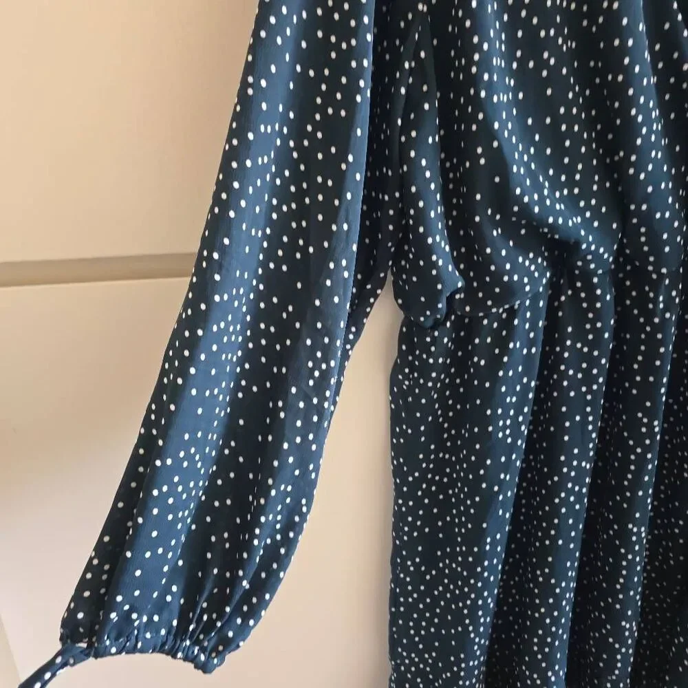 Showpo. Mini Dress Keep it Smart Long Sleeve in Emerald Spot Polka Dot Size 14